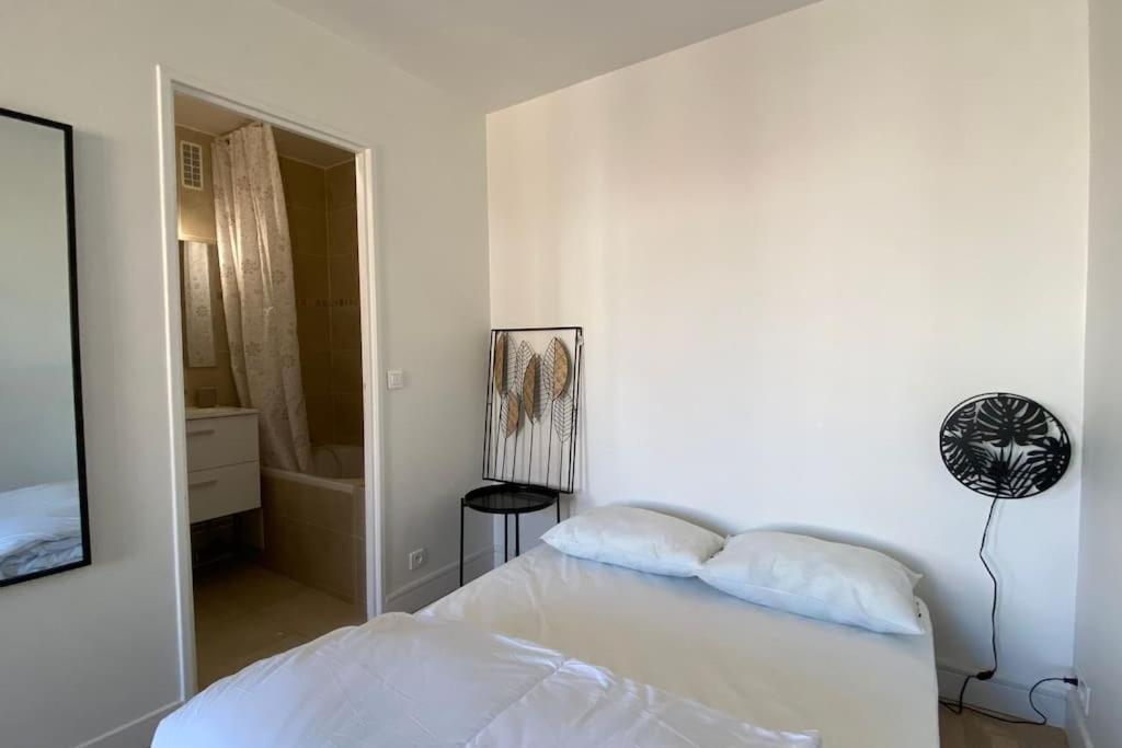 Beau Studio Cosy Et Calme - Face A La Gare De Rosny-Sous-Bois - 20Mn De Paris Et Disneyland מראה חיצוני תמונה
