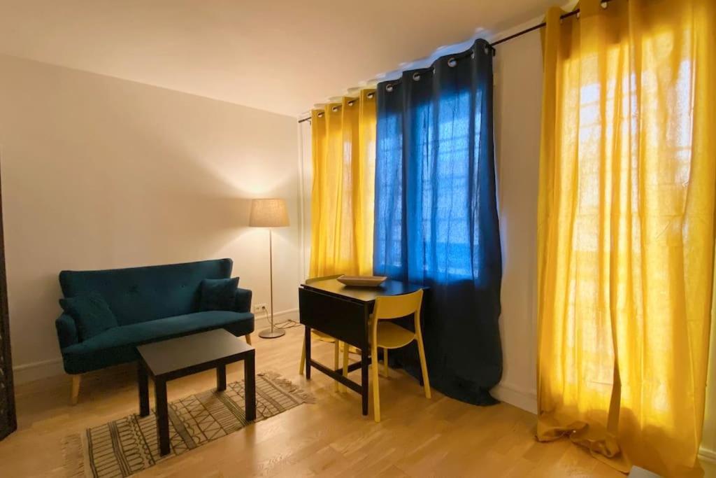 Beau Studio Cosy Et Calme - Face A La Gare De Rosny-Sous-Bois - 20Mn De Paris Et Disneyland מראה חיצוני תמונה